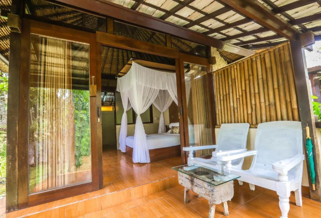 Ubud Sari Health Resort Екстер'єр фото