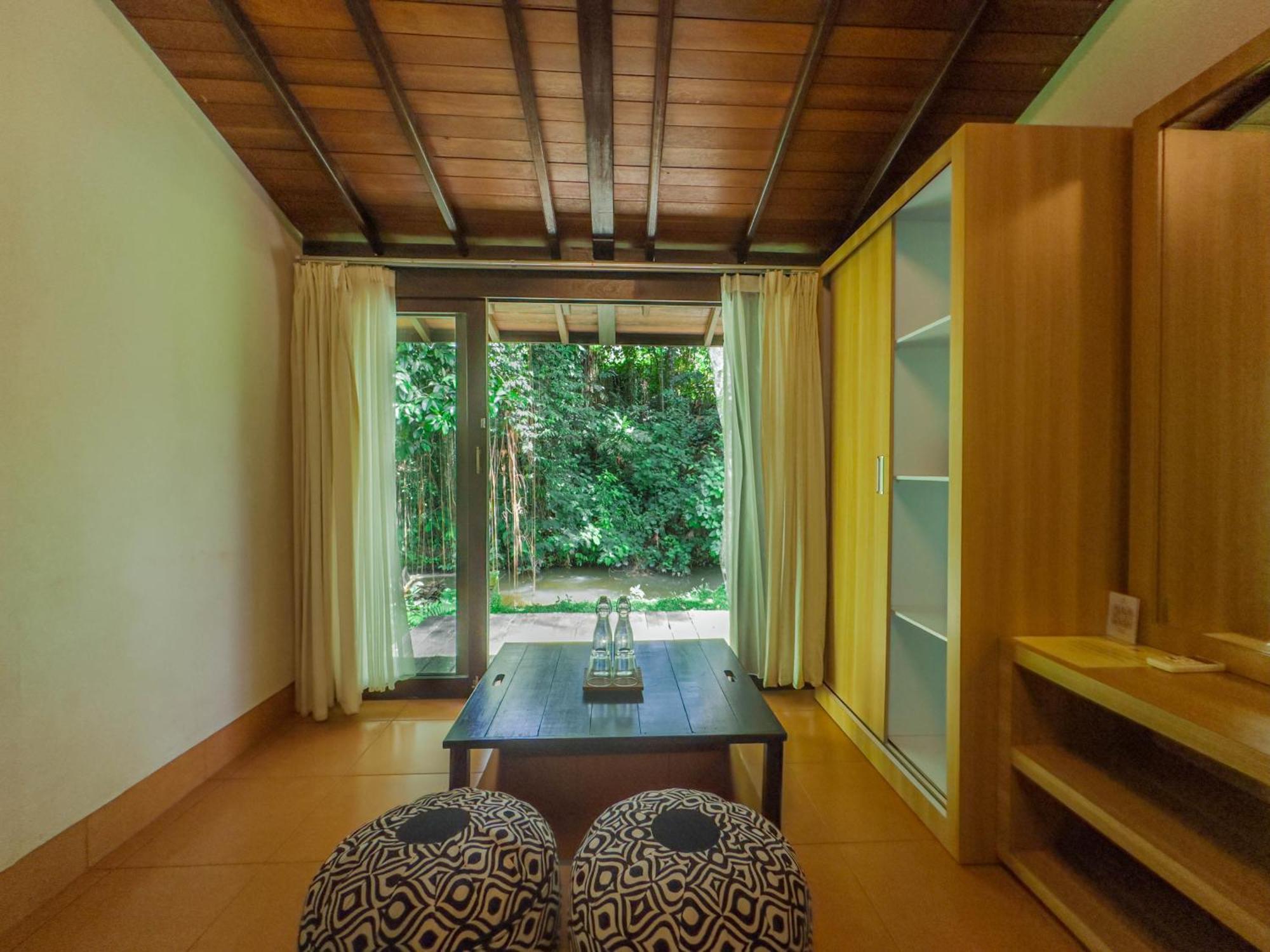 Ubud Sari Health Resort Екстер'єр фото