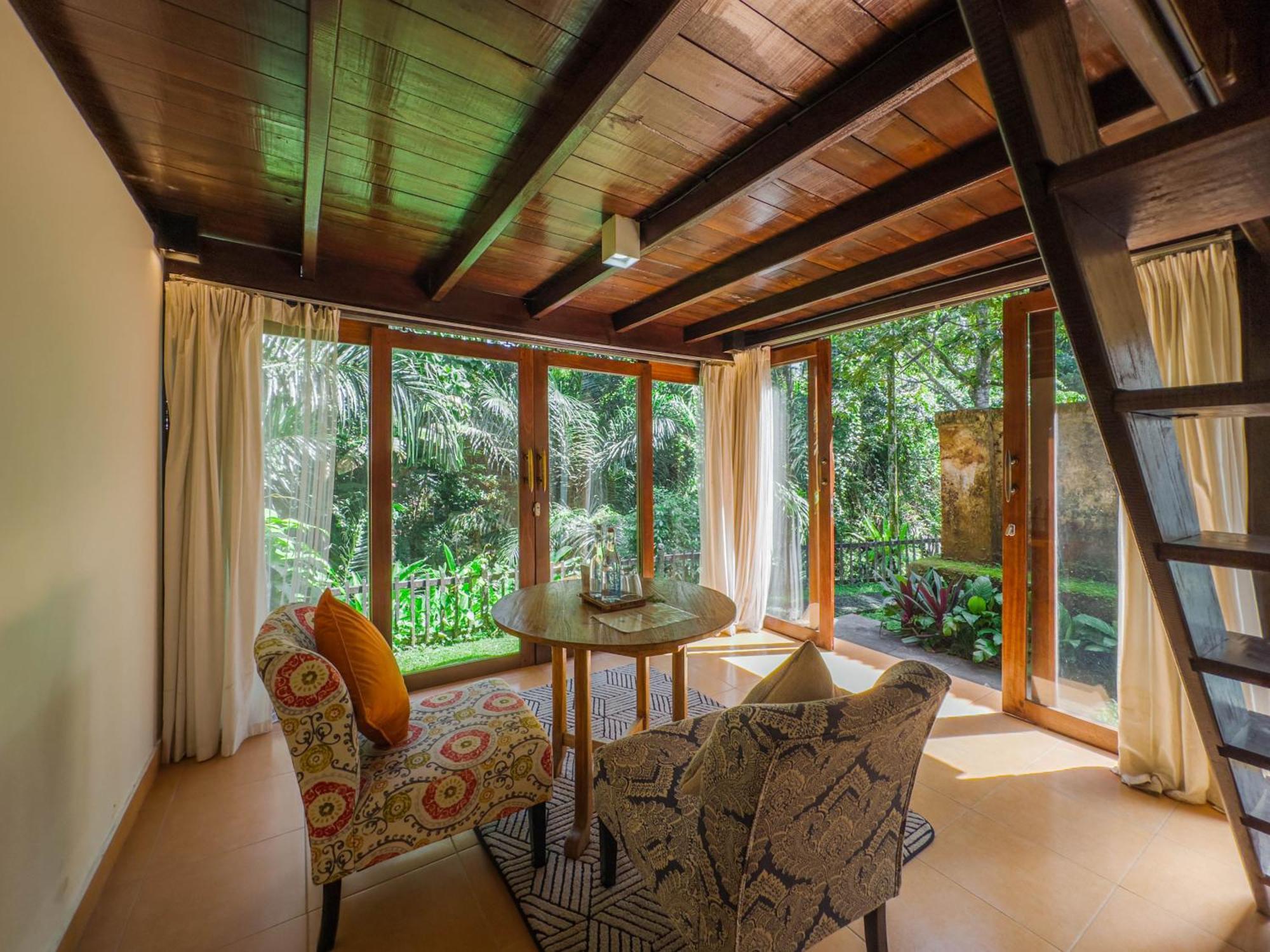 Ubud Sari Health Resort Екстер'єр фото