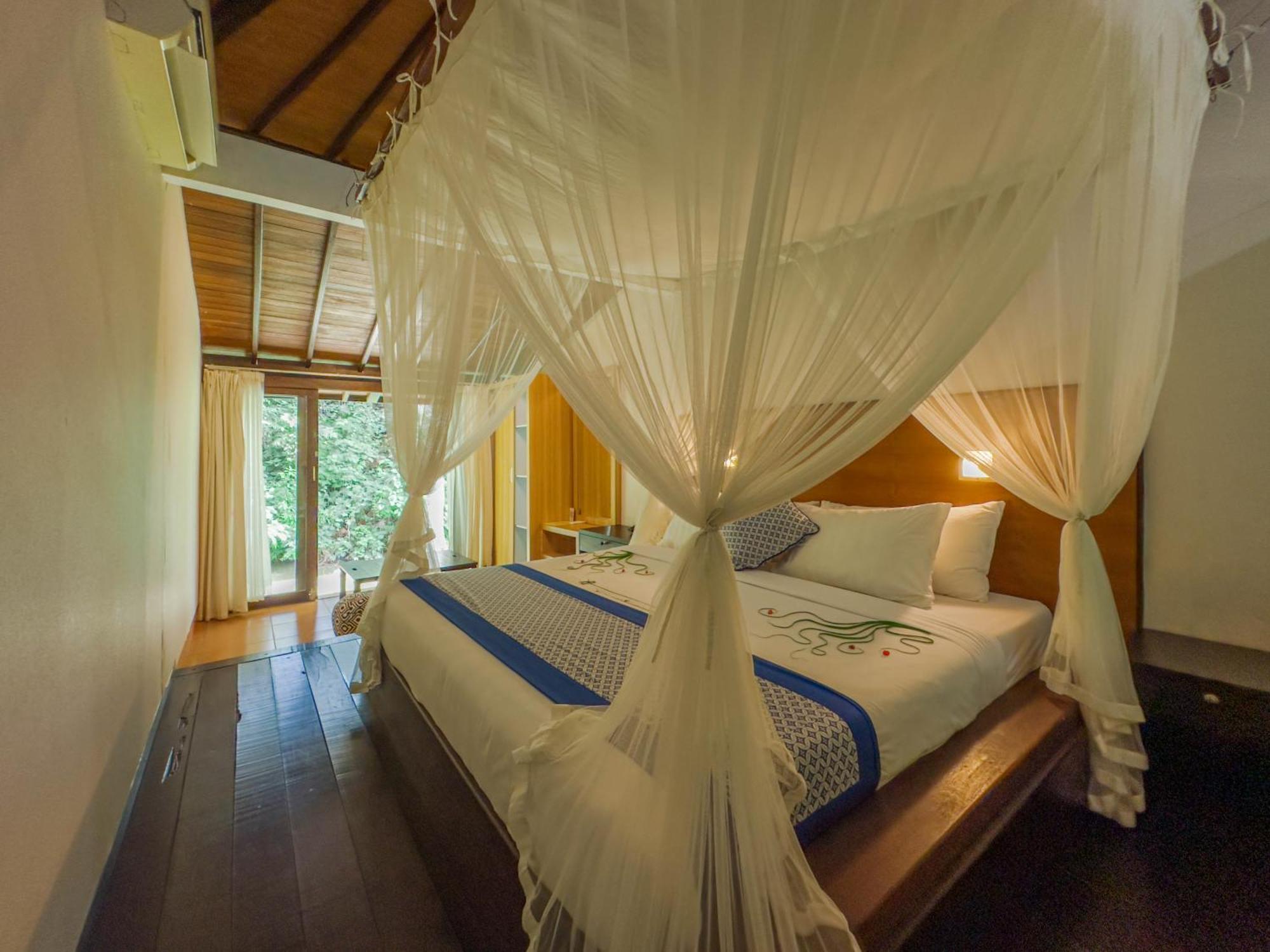 Ubud Sari Health Resort Екстер'єр фото