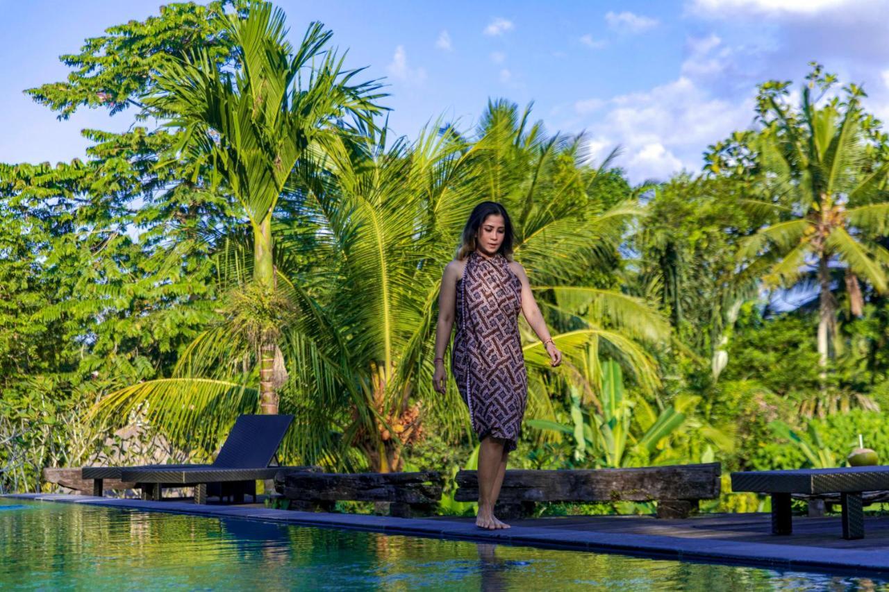 Ubud Sari Health Resort Екстер'єр фото
