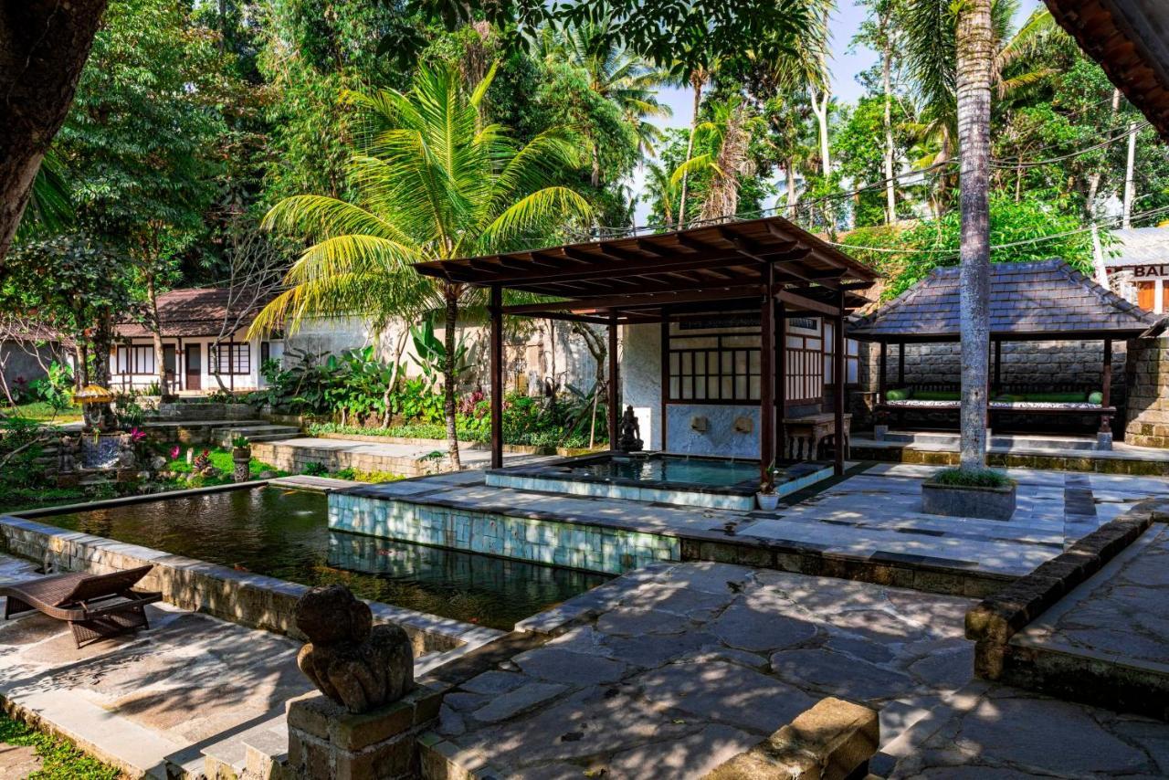 Ubud Sari Health Resort Екстер'єр фото